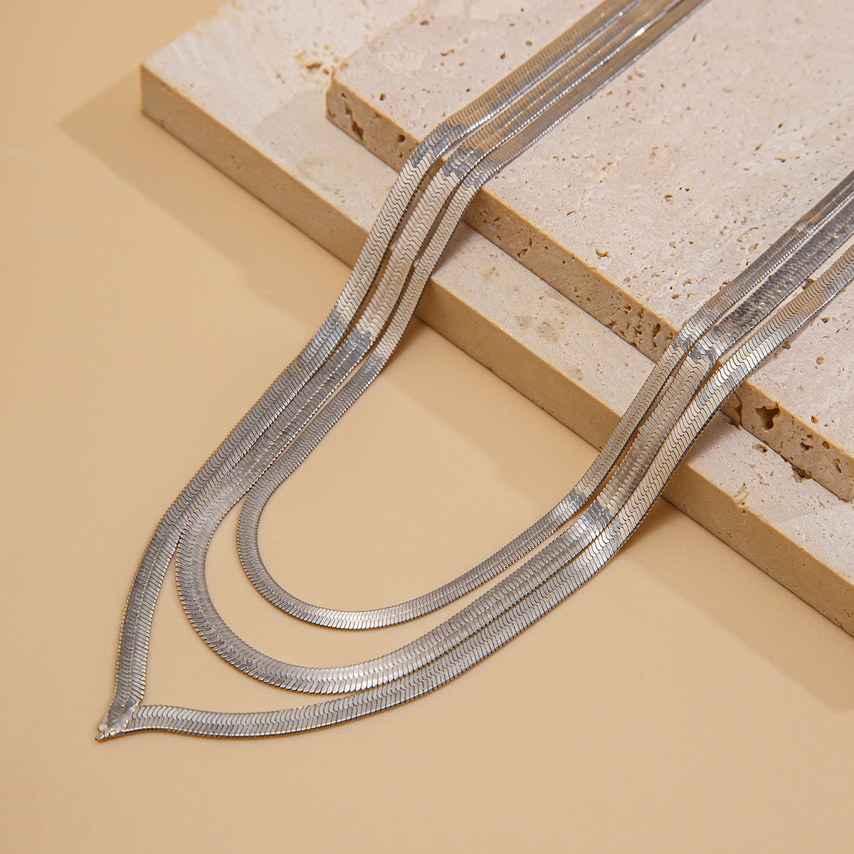 Planderful Vienna Verve Necklace – Versatile Geometric Design