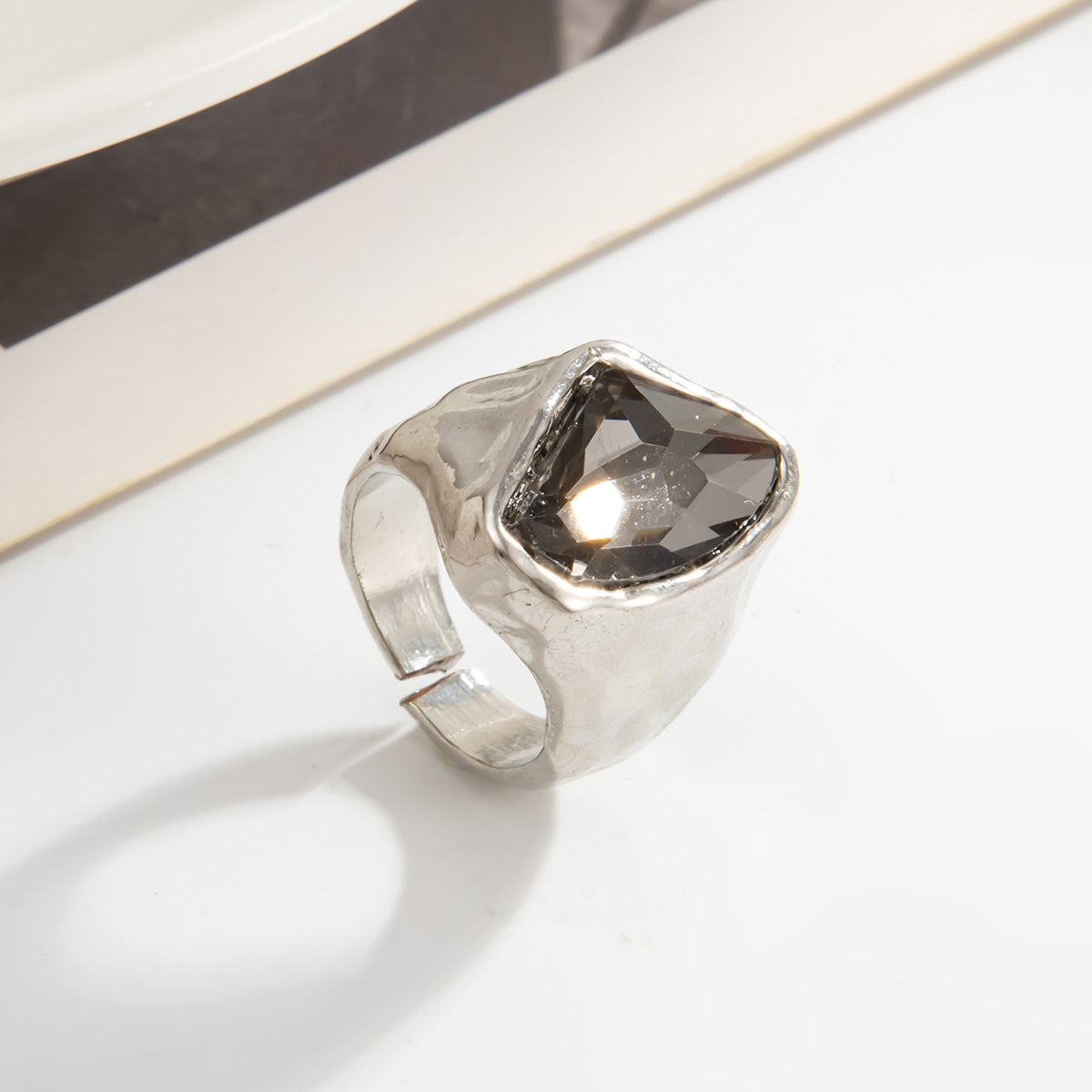 Black Acrylic Ring Planderful Vienna Verve For Minimalist Women Geometric Square Statement Jewelry