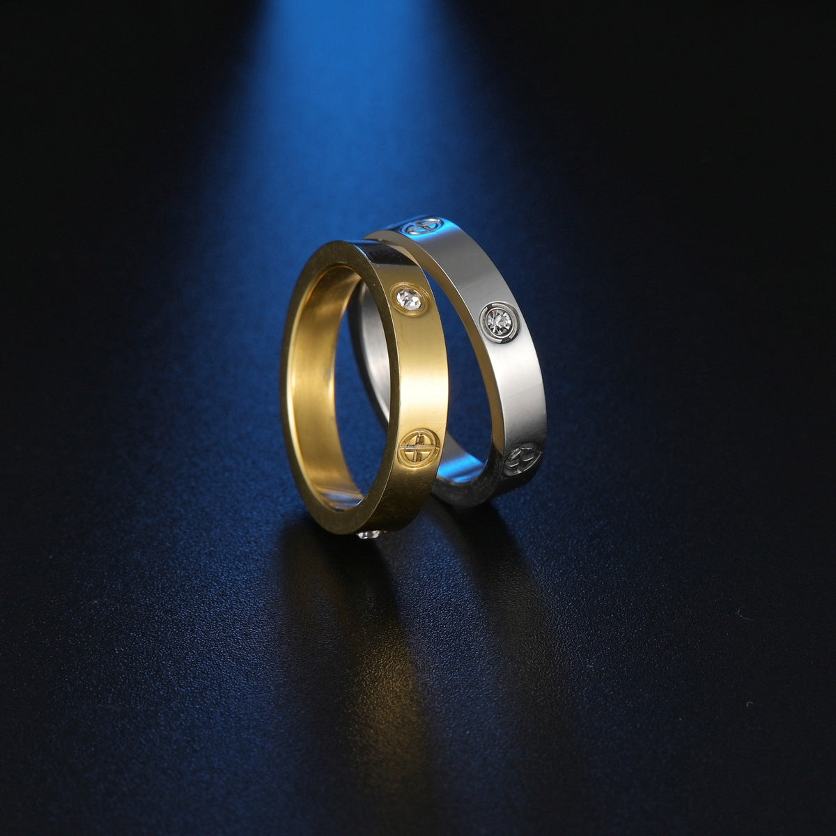 Unisex Titanium Steel Rings with Long-lasting Electroplating
