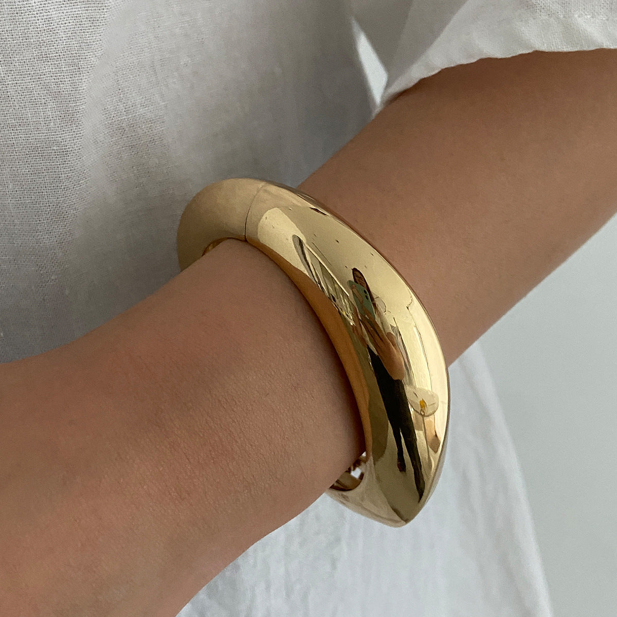 Wind Metal Bracelet Planderful Vienna Verve For Women Resin Accents Spring Buckle Statement Jewelry