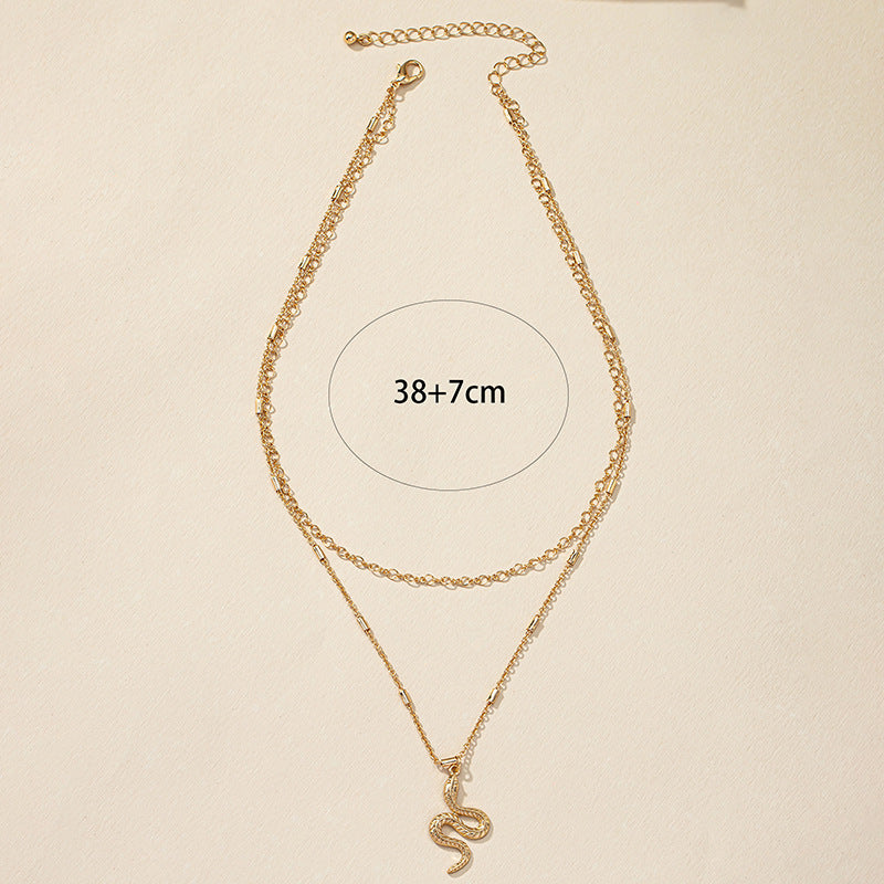 Trendy Alloy Snake Pendant Necklace - Vienna Verve Collection