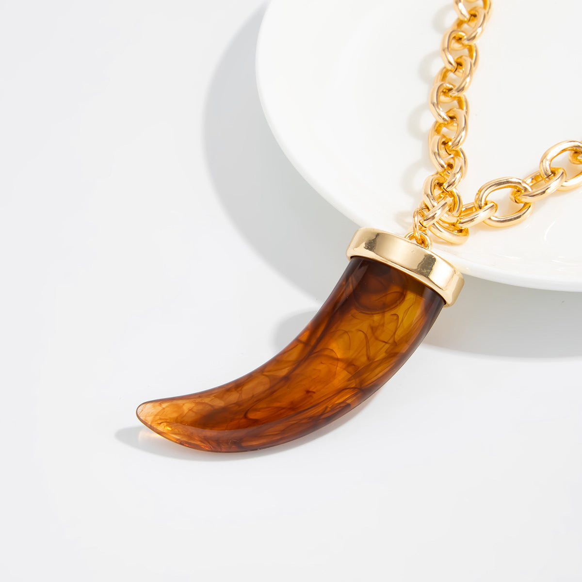 Resin Wolf-Tooth Pendant Necklace