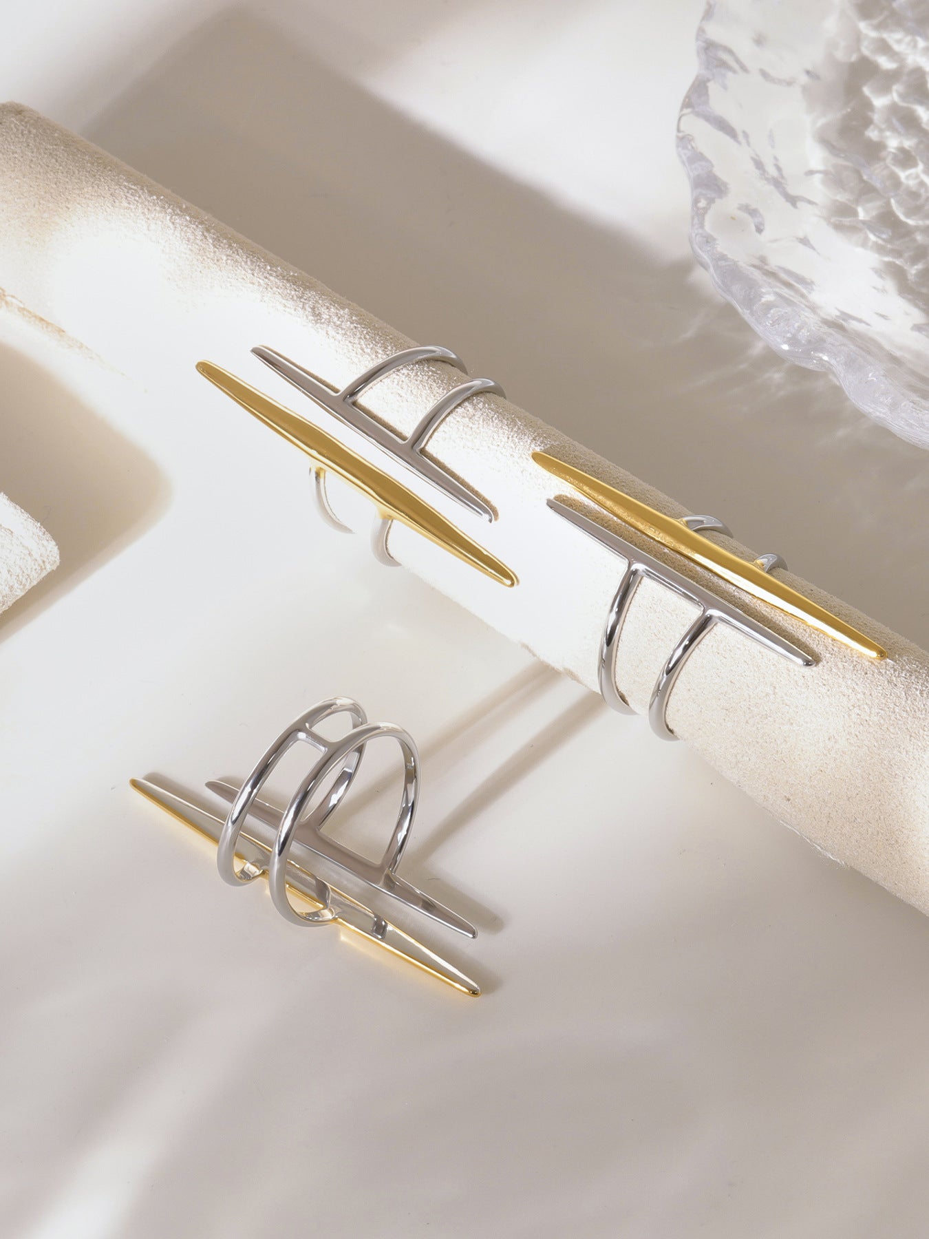 Planderful Stainless Steel Serpentine Ring Unisex Open