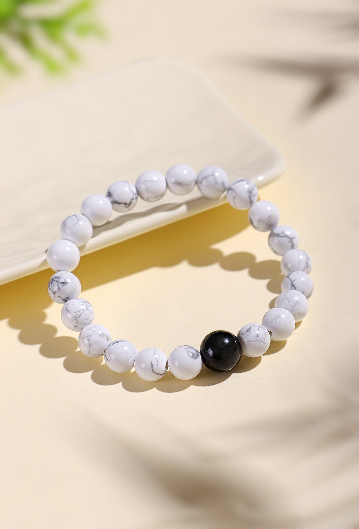 Planderful Fortune's Favor Bracelet – Elegant Obsidian Beaded Design