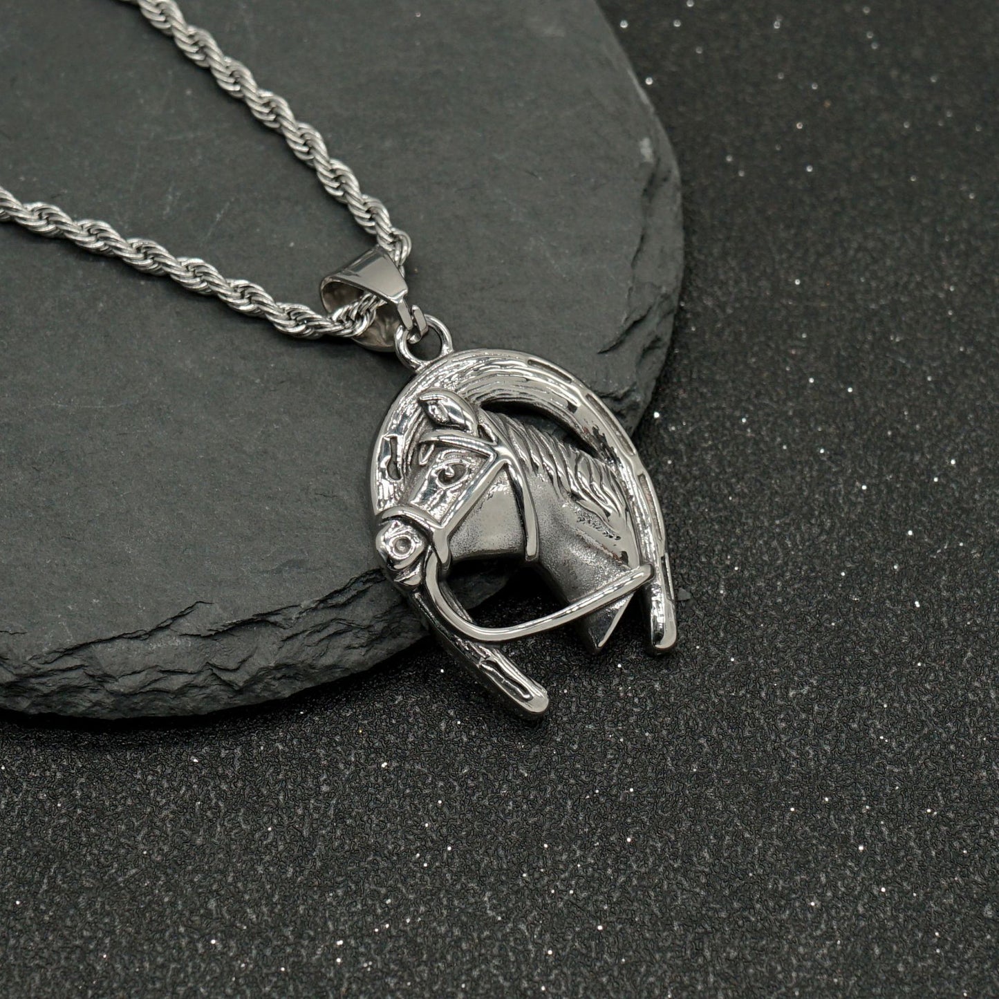 Steel Necklace – Vintage Planderful Horse Head Pendant Stainless Steel Chain Jewelry For Everyday Wear