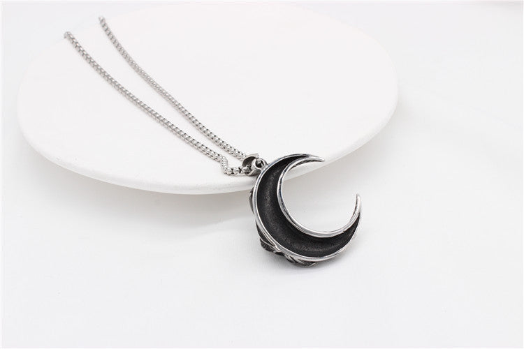 Planderful Personalized Titanium Steel Moon Rose Pendant For Men And Women Retro European American Style