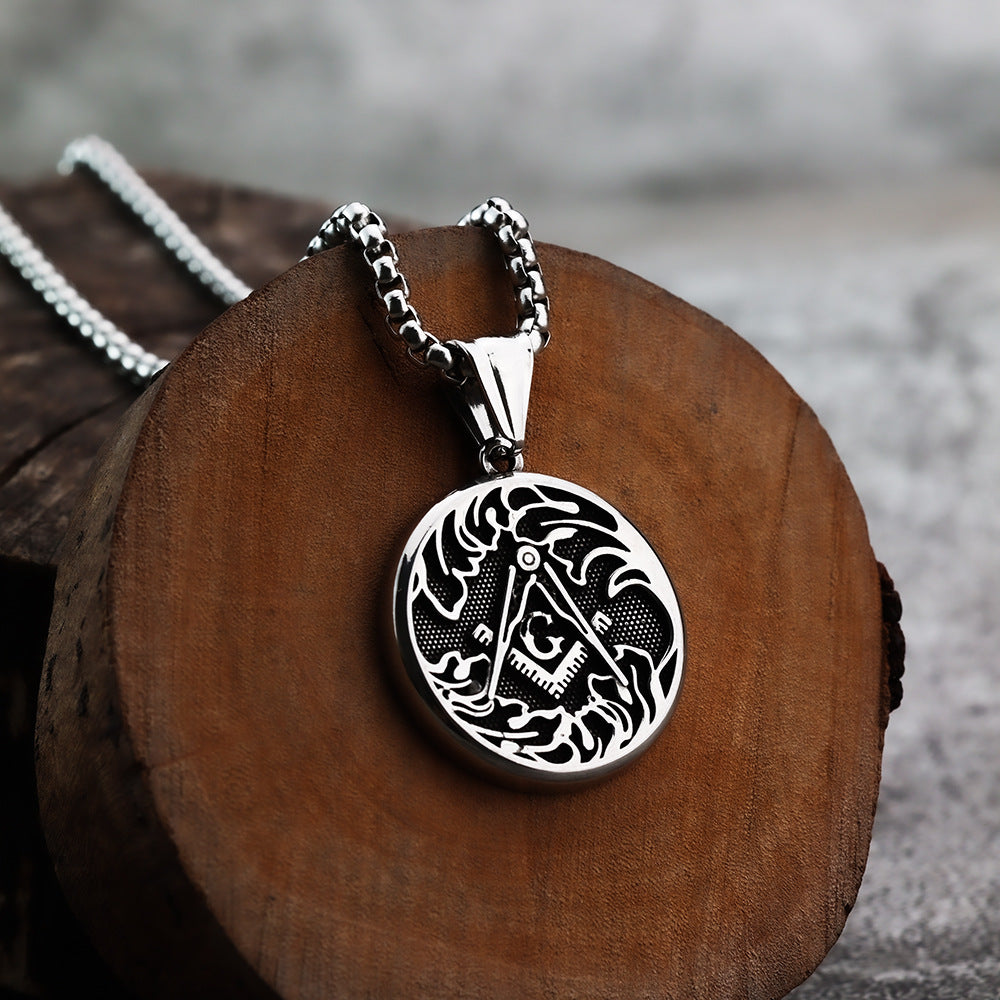 European and American Men's Freemasonry Badge Necklace