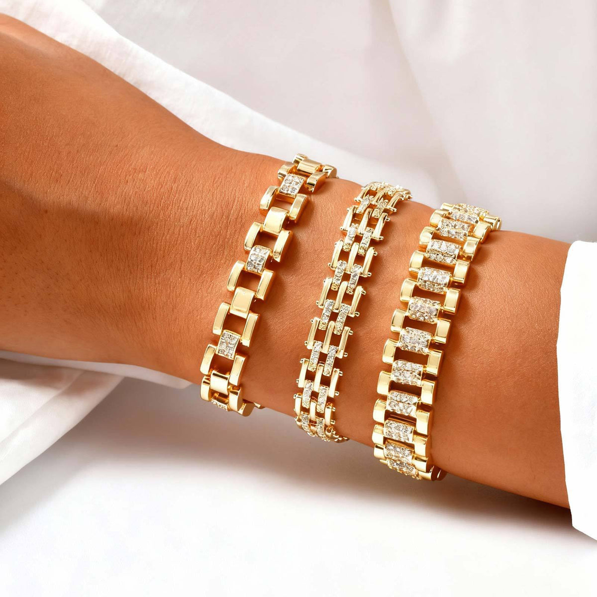 Zircon Minimalist Copper Bracelet