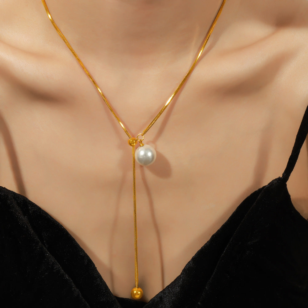 Elegant Titanium Steel Necklace with Gold-Plated Beads and Pearl Pendant