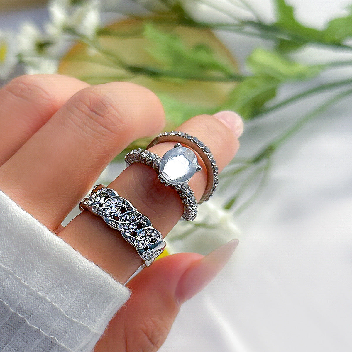 Court Style Water Droplet Design Ring with Full Diamond - European and American Collection