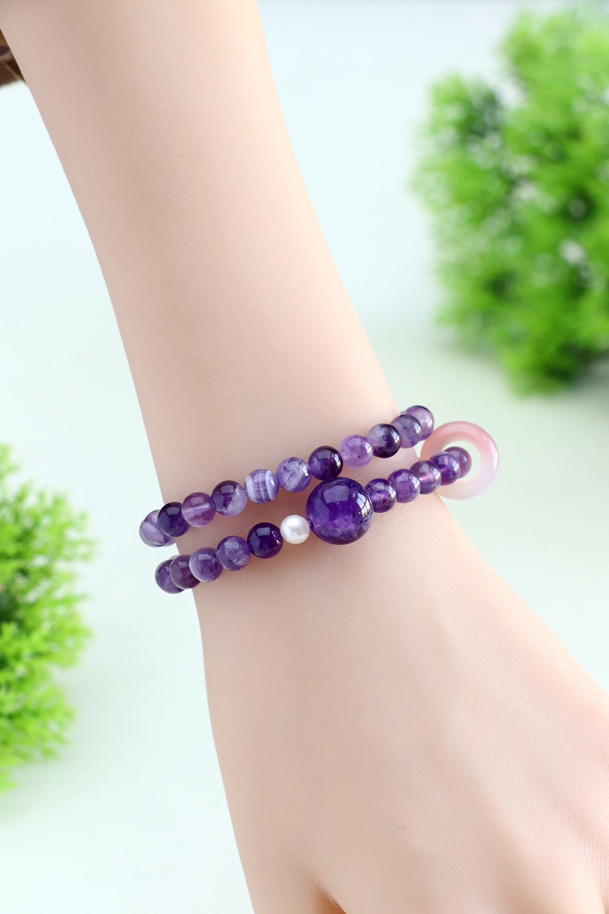 Planderful Fortune's Favor Bracelet – Elegant Agate and Amethyst Design
