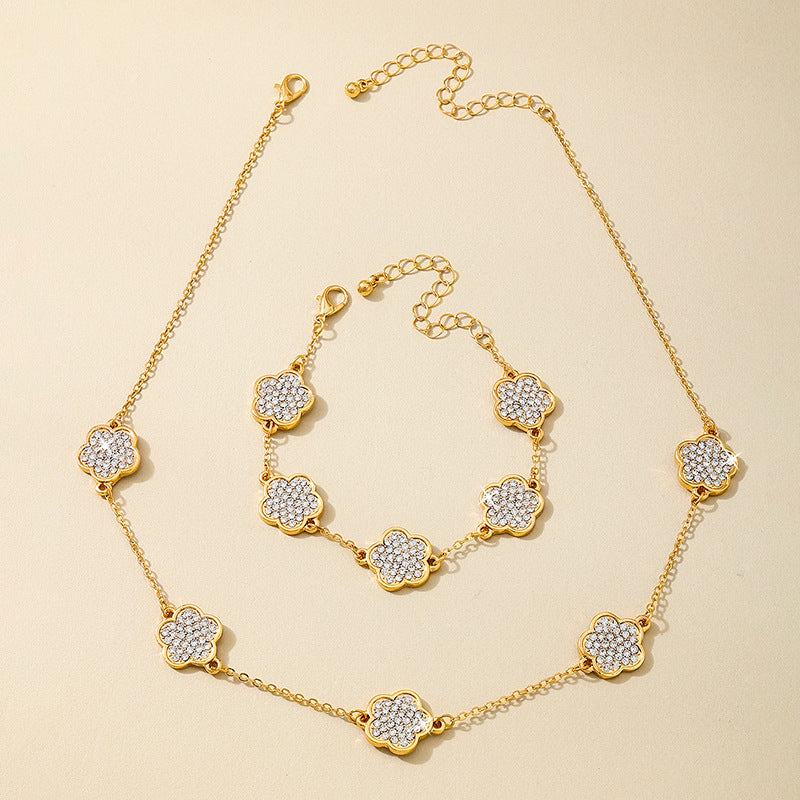 Elegant Clover Flower Jewelry Set for Women by Planderful