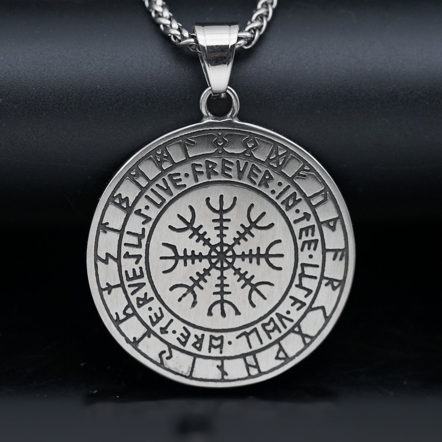 Steel Necklace – Vintage Viking Dragon