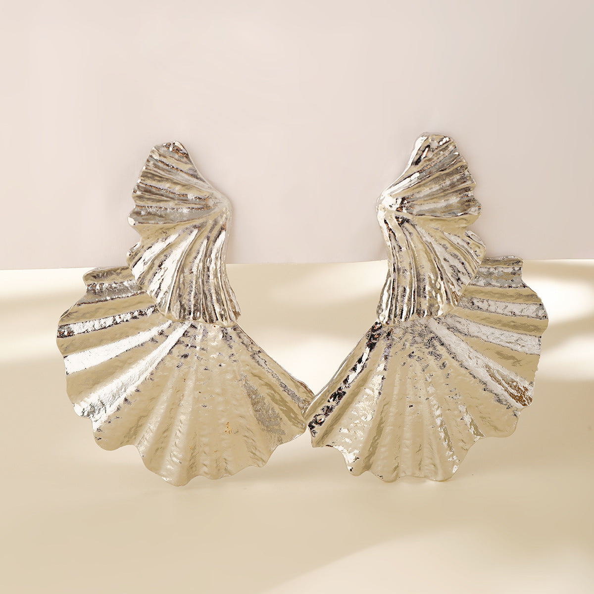 Planderful Vienna Verve Earrings – Exaggerated Ginkgo Biloba Design