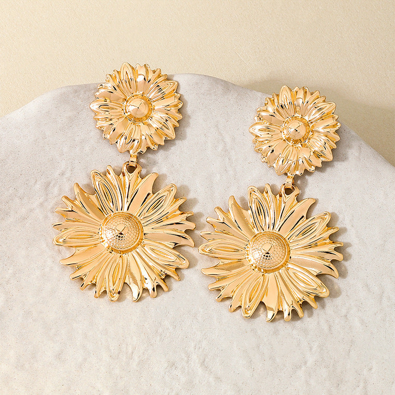 Planderful Vienna Verve Earrings – Exaggerated Metal Sunflower Design