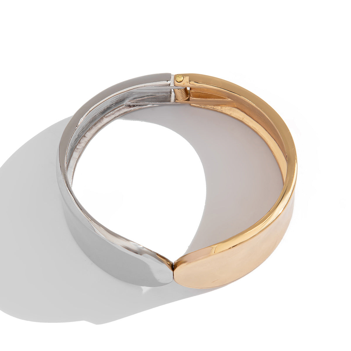 Planderful Geometric Spring Buckle Bracelet For Women With Glossy Metal Colorful Contrast Vienna Verve