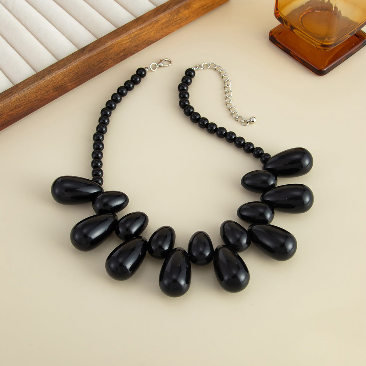 Bohemian Resin Teardrop Necklace