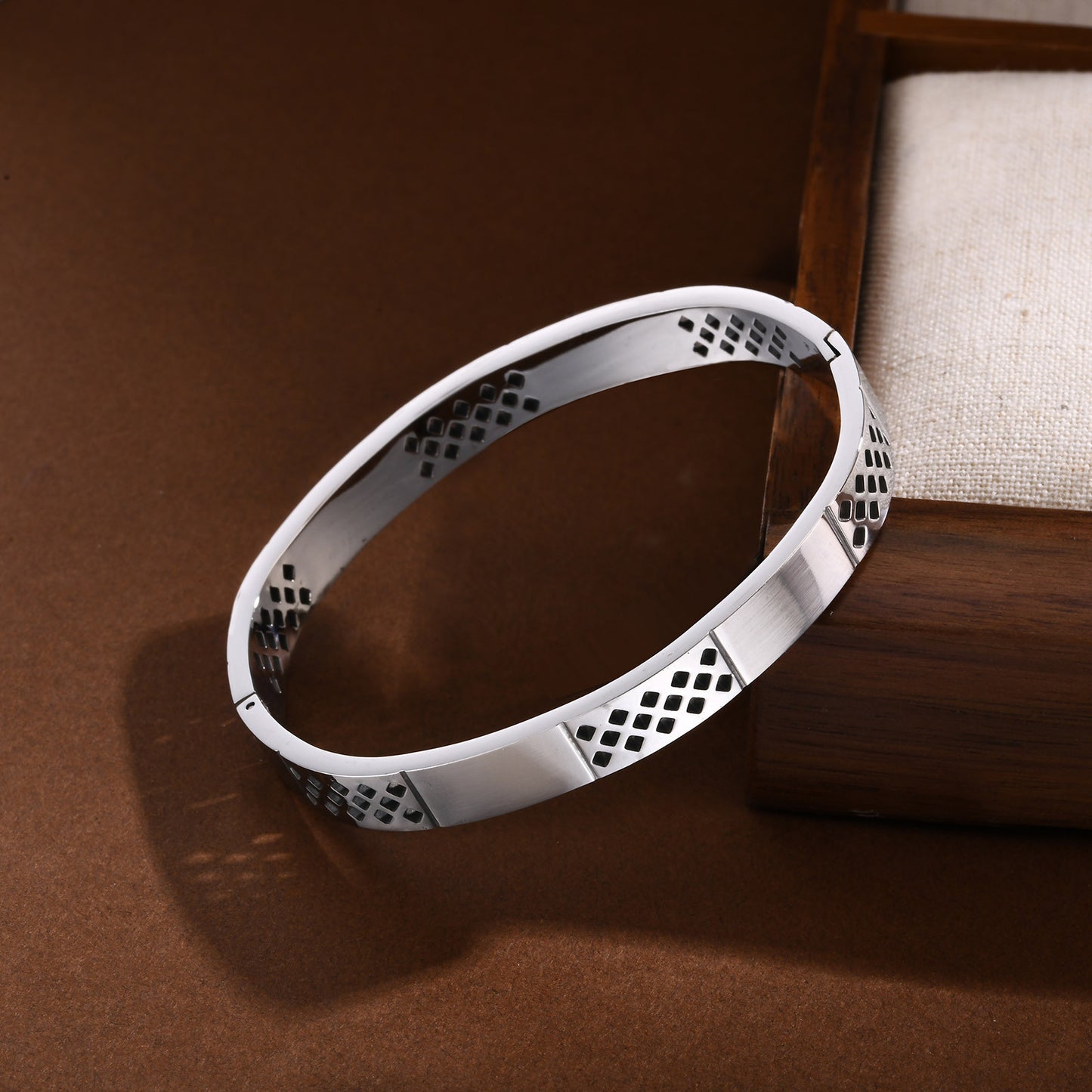 Hip Hop Men's Stainless Steel Hollow Glossy Bracelet Gold Black Steel