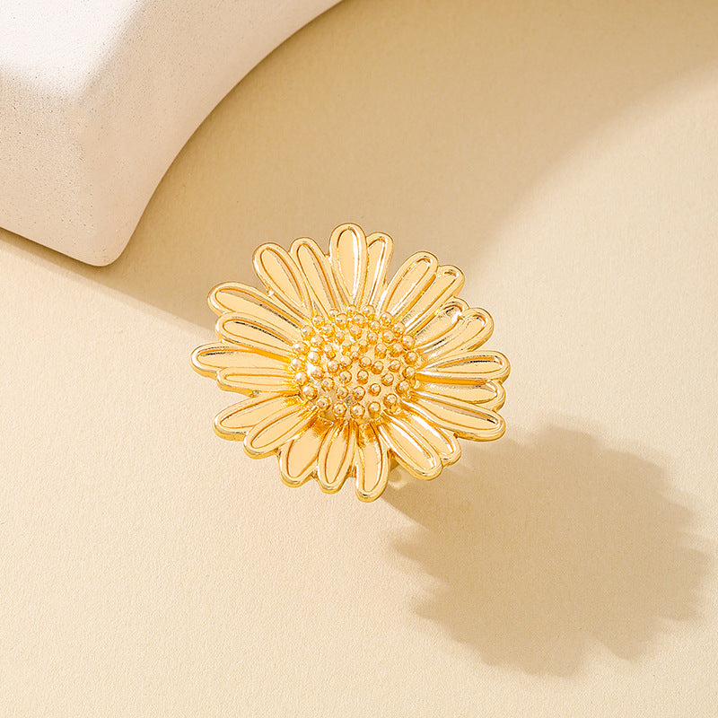 Fashionable Metal Bow Sunflower Ring for Women by Planderful