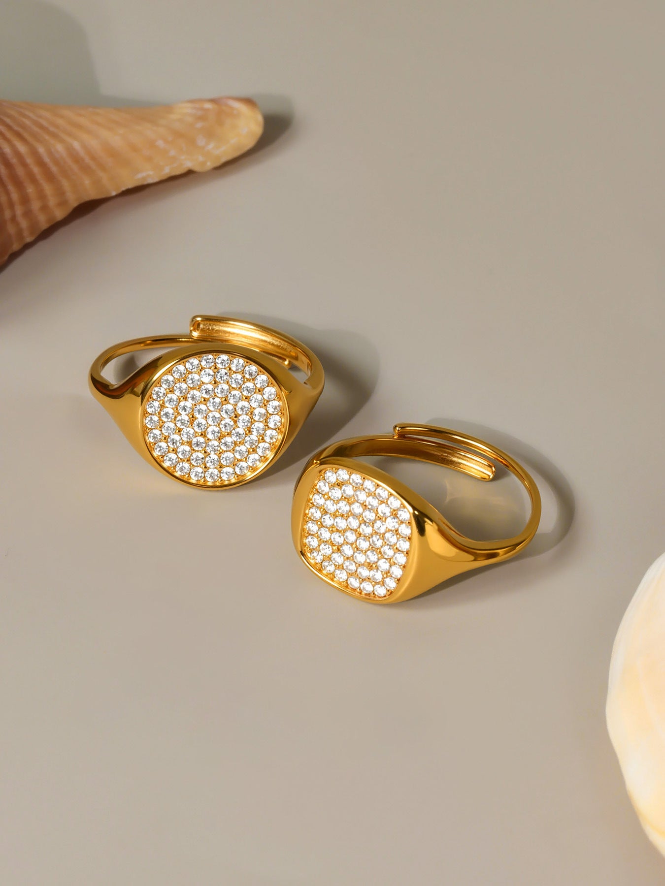 Planderful Zircon Love Ring Opening Design Titanium Fans