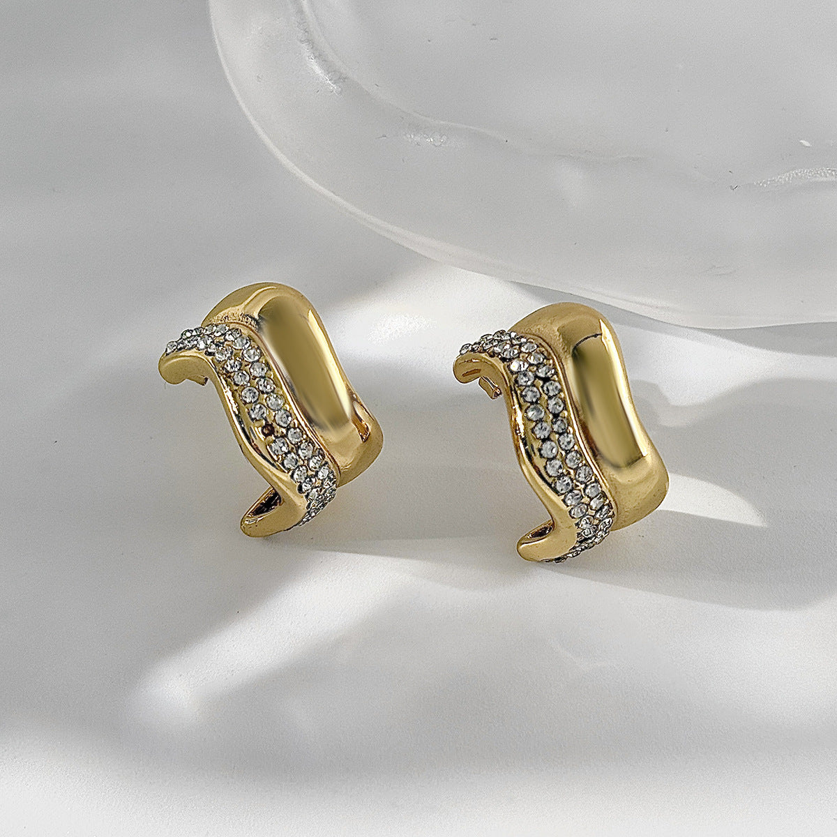 Planderful Vienna Verve C Shaped Zircon Stainless Steel Stud Earrings For Women Statement Luxury