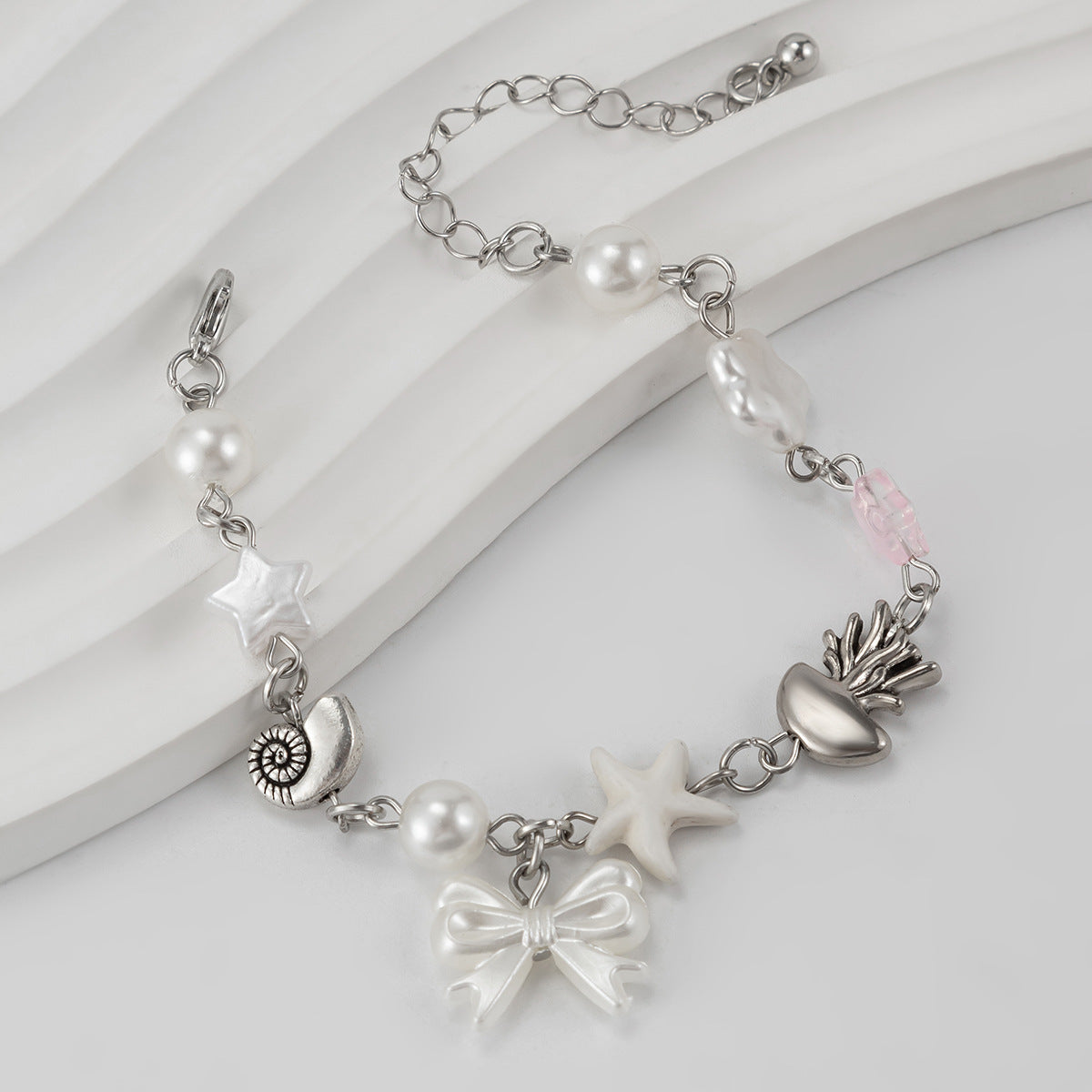 Planderful Pearl Bow Bracelet Imitation Pearls Fringed Statement Jewelry Lolita Style