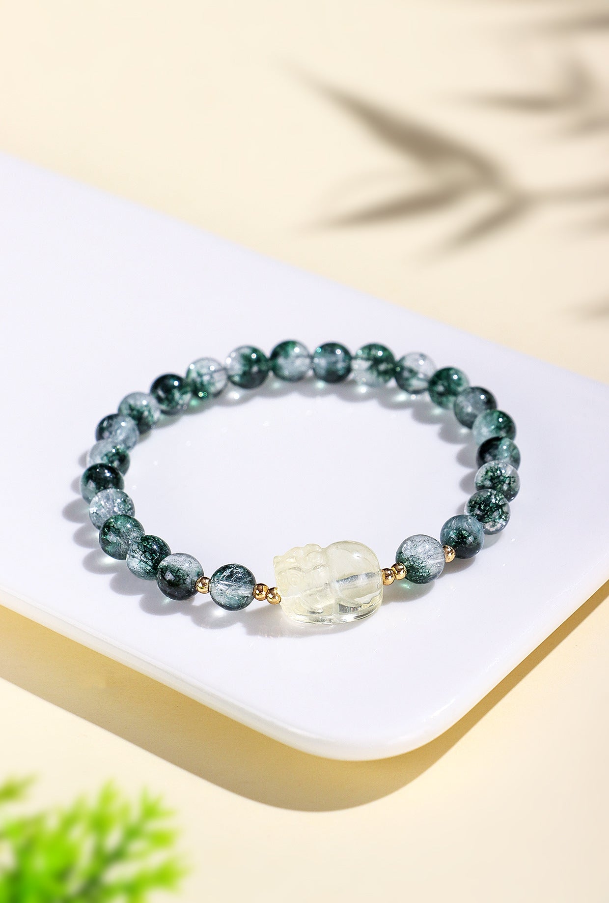 Planderful Fortune's Favor Bracelet – Elegant Crystal Design