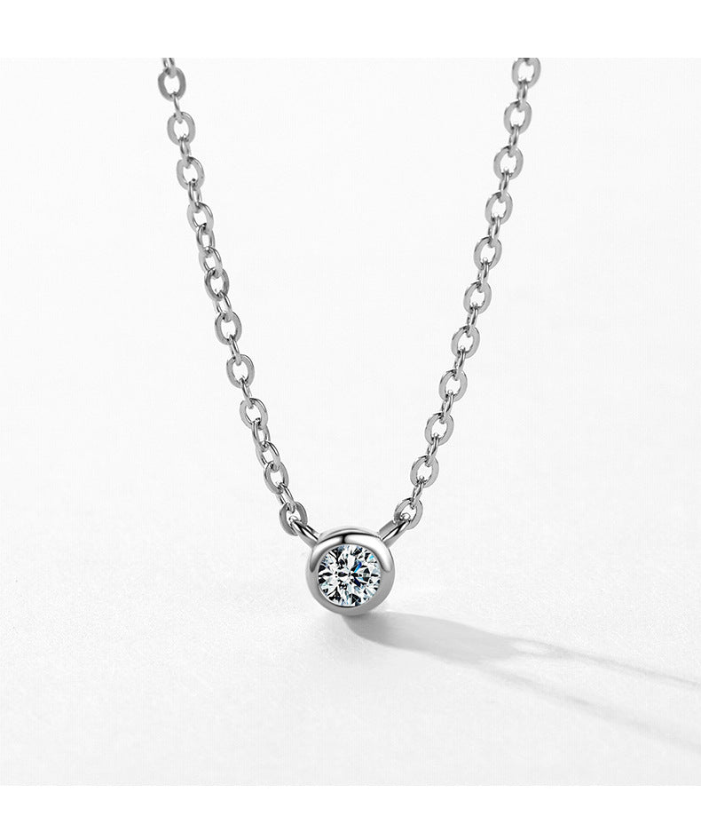 Exquisite S925 Sterling Silver Necklace with Zircon Accent - A Stylish and Minimalist Cross-Border Favorite