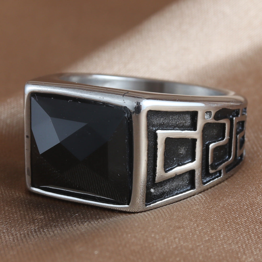 Titanium Steel Great Wall Totem Ring - Retro Trendy Punk Style for Men with Black Stone Accent
