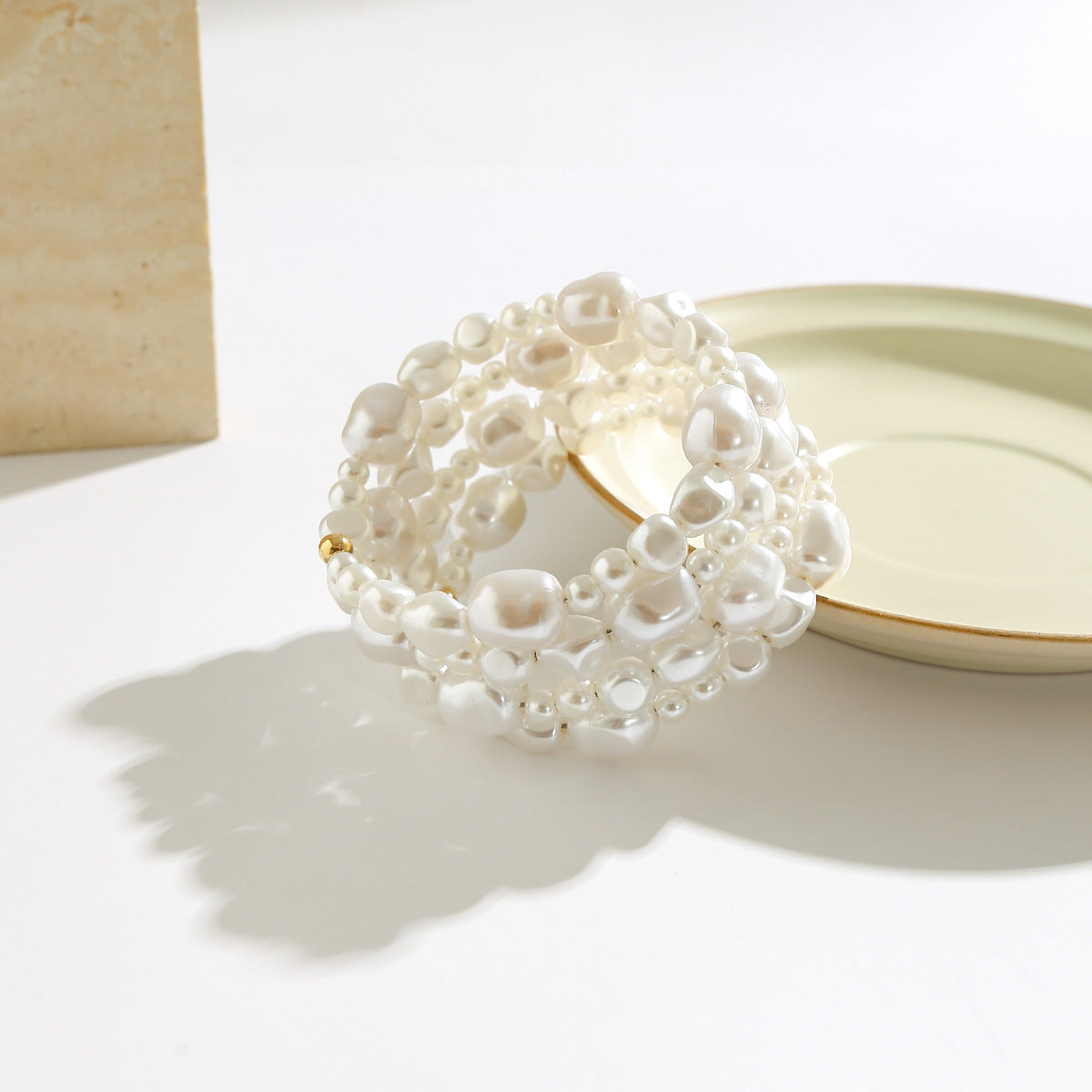 European and American Influenced Jewelry with Imitation Pearl Beaded Arm Bracelet for Women