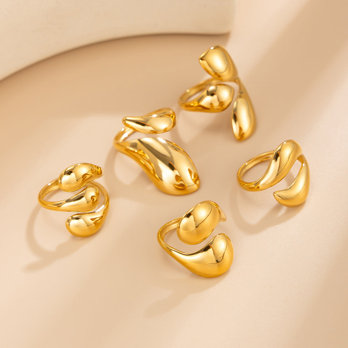 Planderful Vienna Verve Hug Ring For Women Geometric Opening Statement Jewelry Elegant Gift Idea