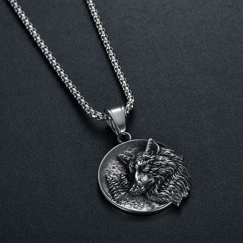 Steel Necklace – Vintage Viking Wolf Pendant For Men With Nordic Odin Design And Streetwear Edge