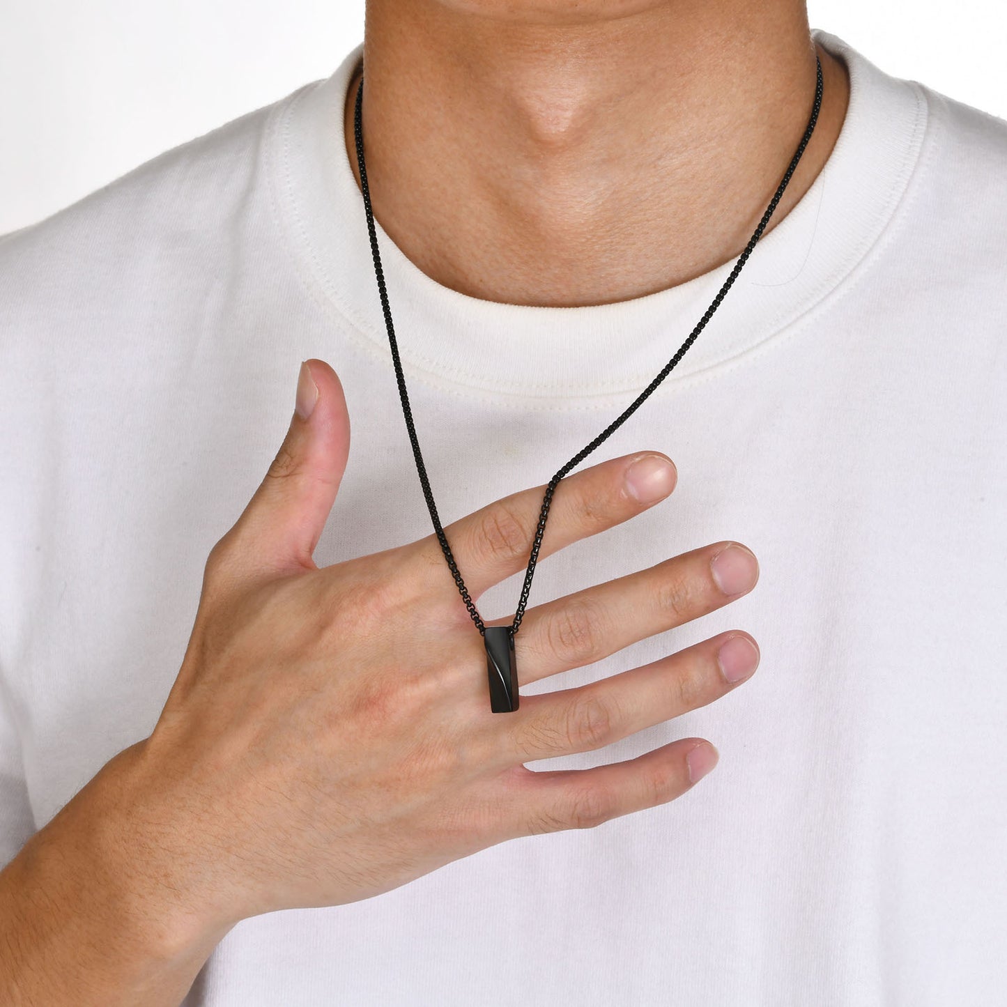 Jewelry Wholesale Stainless Steel Long Geometric Mobius Pendant Necklace Men's