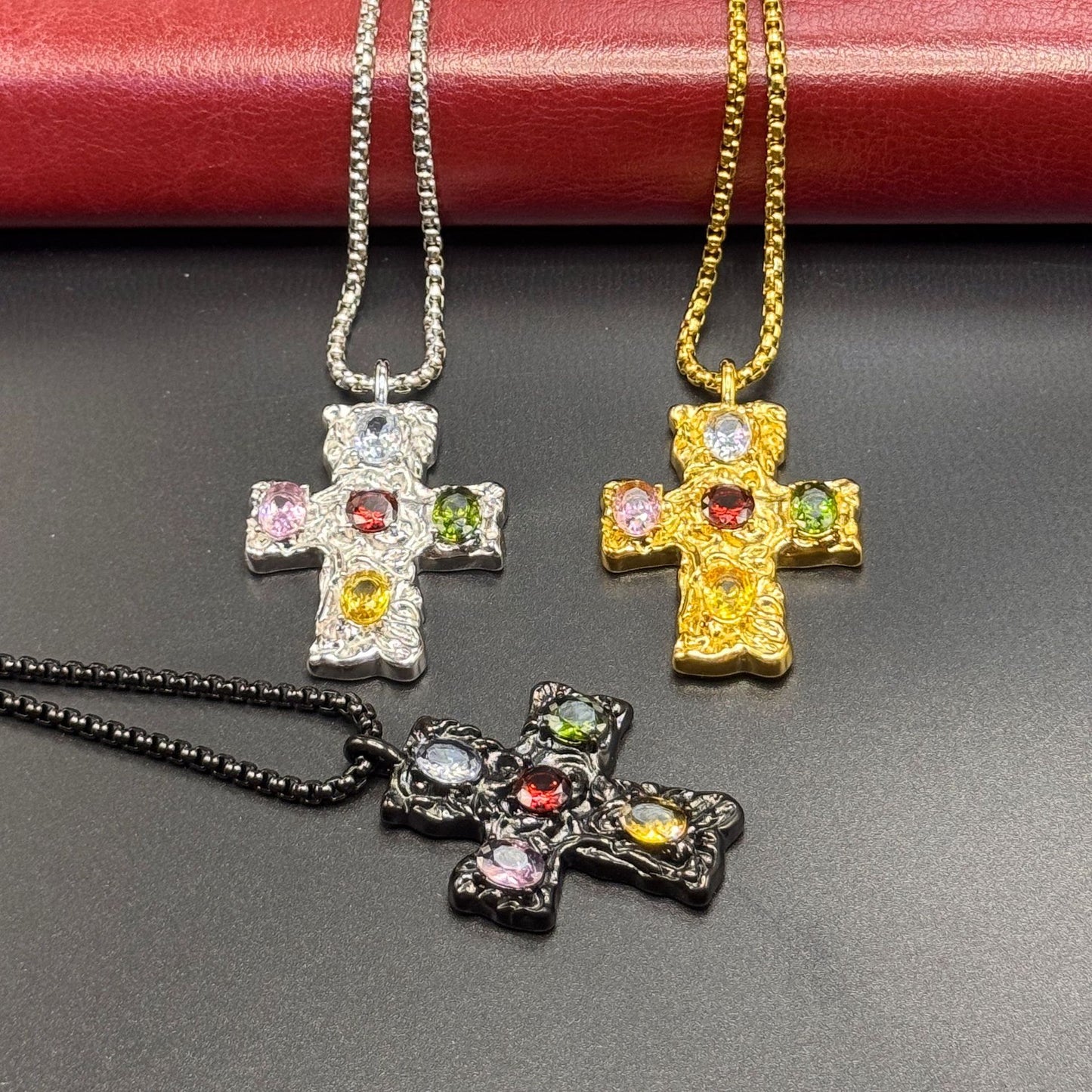 Planderful Cross Necklace Titanium Steel Gold Plated Multicolor Beating Pattern For Fashion Lovers