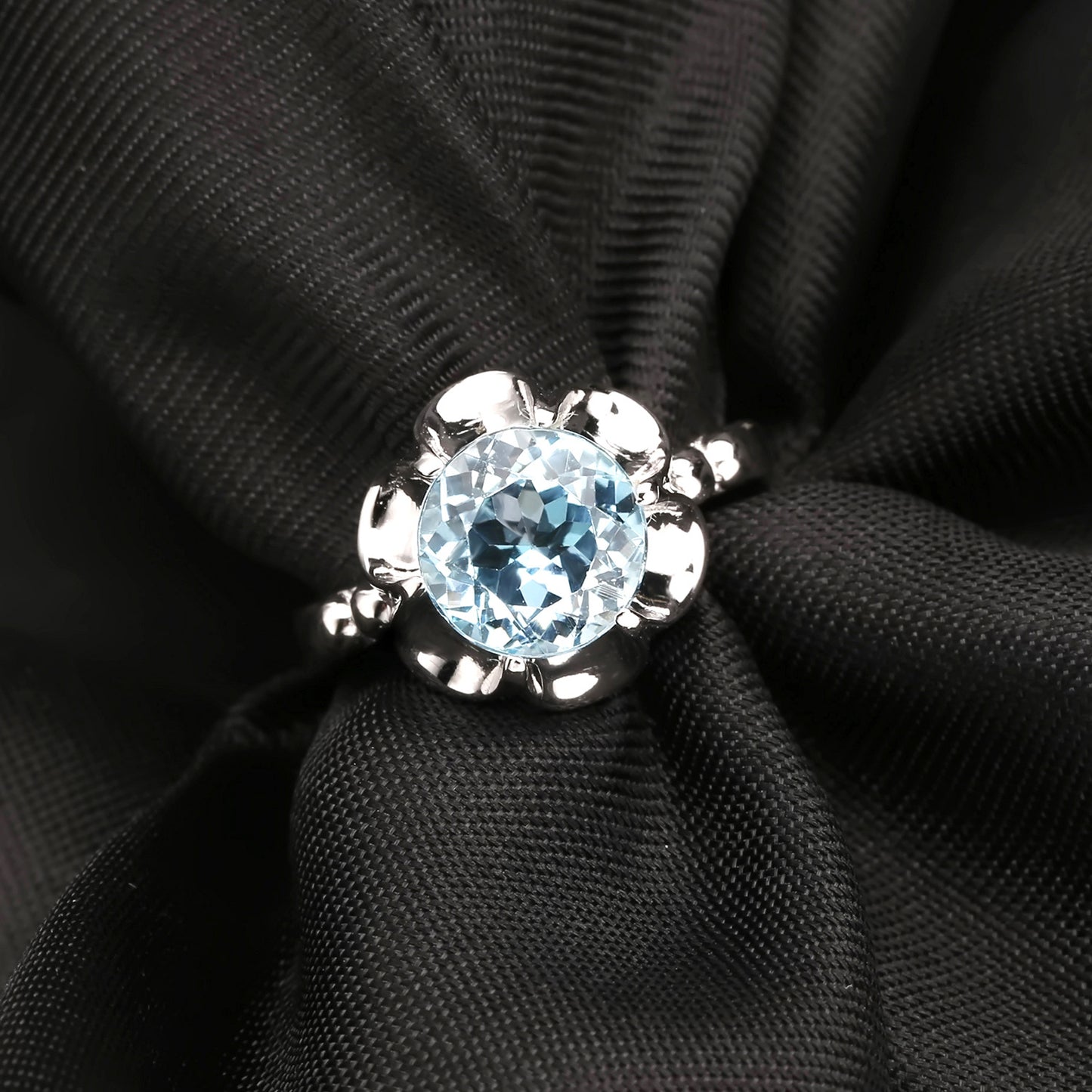 Round Cut Gemstone Flower Silver Ring