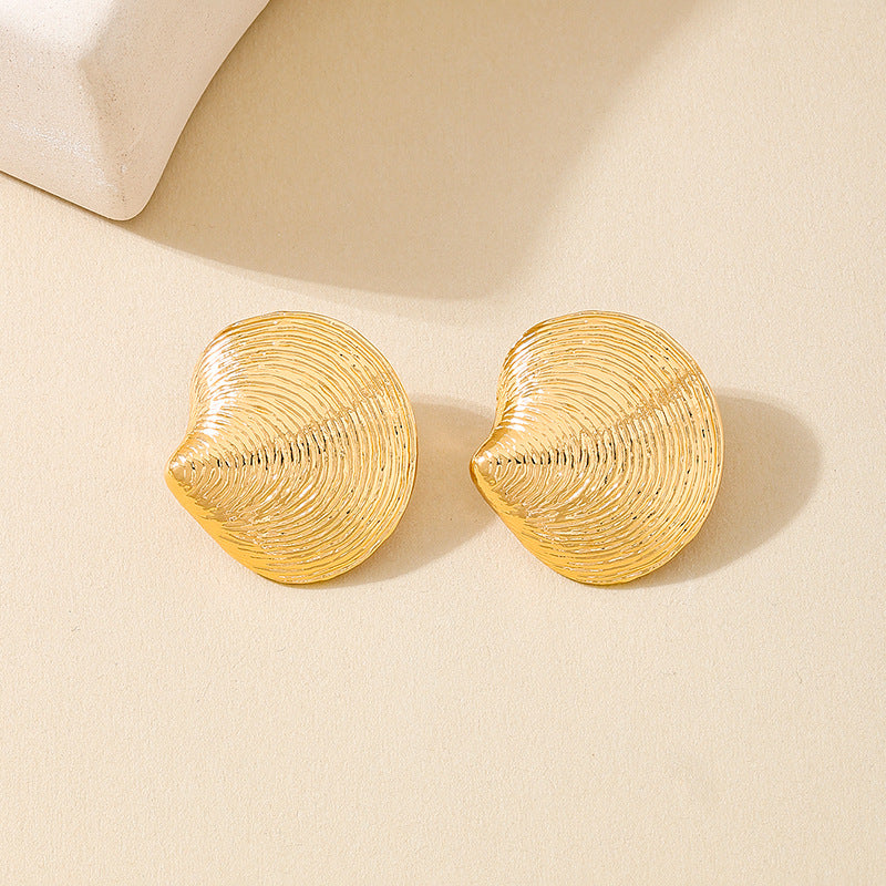 Planderful Vienna Verve Earrings – Exquisite Metal Gold Texture Design