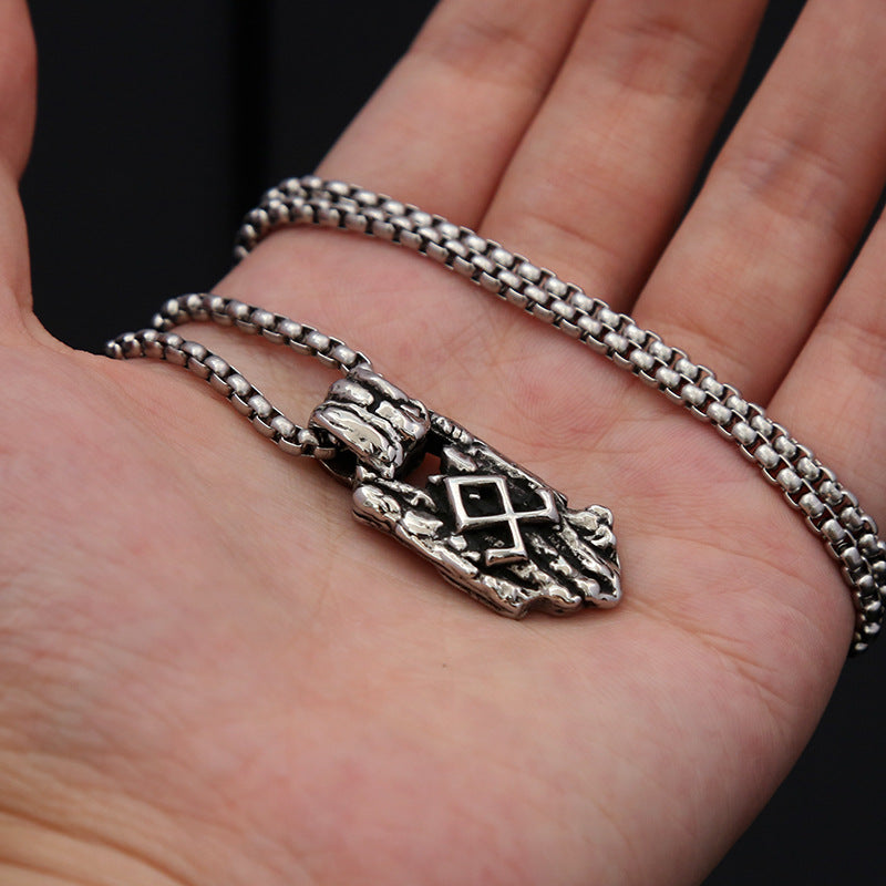 European And American Titanium Steel Necklace Accessories Viking Rune Pendant Jewelry For Men