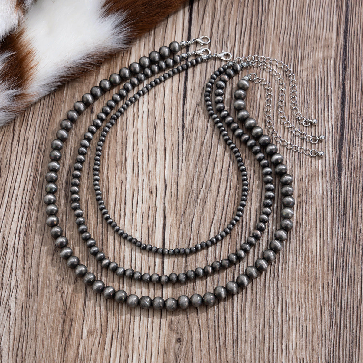 Planderful Vienna Verve Necklace – Elegant Multi-Layer Design