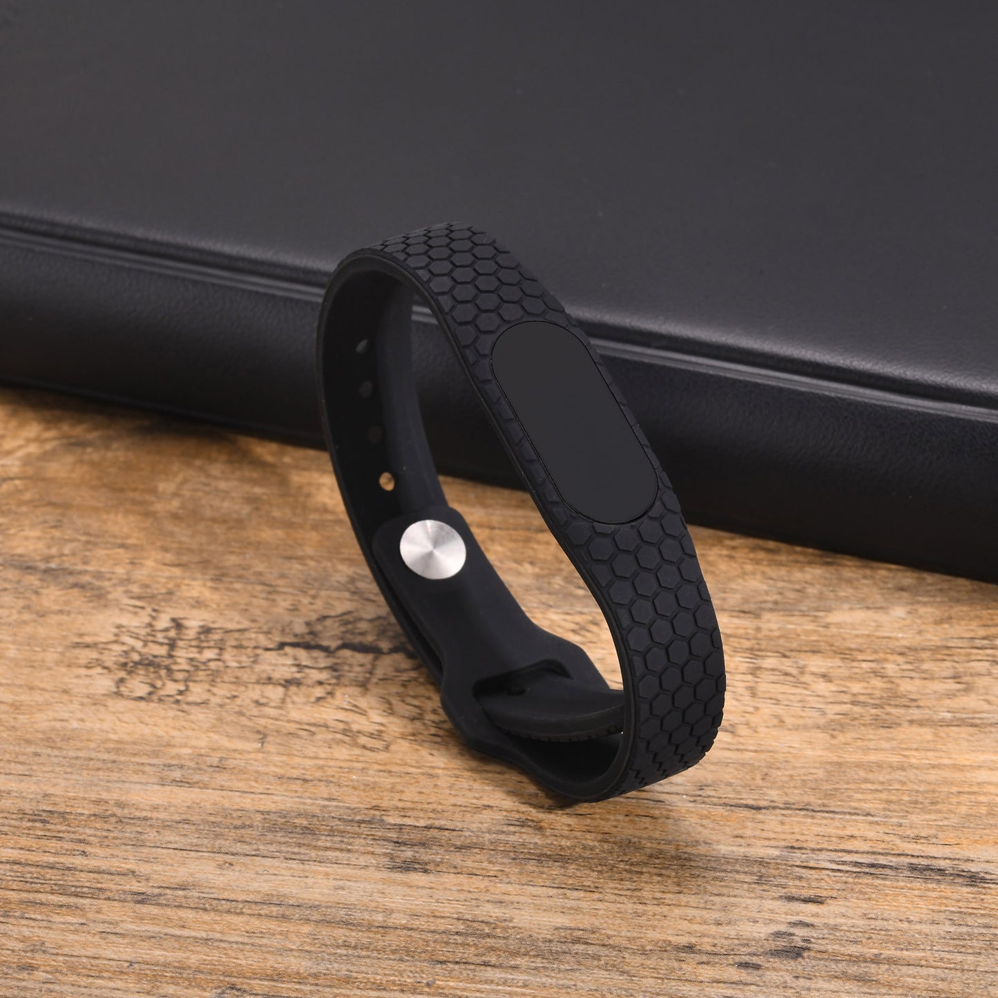 Europe America Silicone Strap Bracelet Black White Men's Accessories