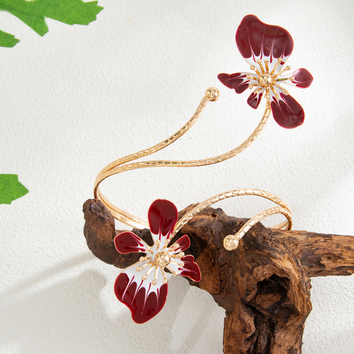 Planderful Vienna Verve Dripping Flower Open Arm Bracelet Adjustable Exotic Petal Winding Jewelry For Women