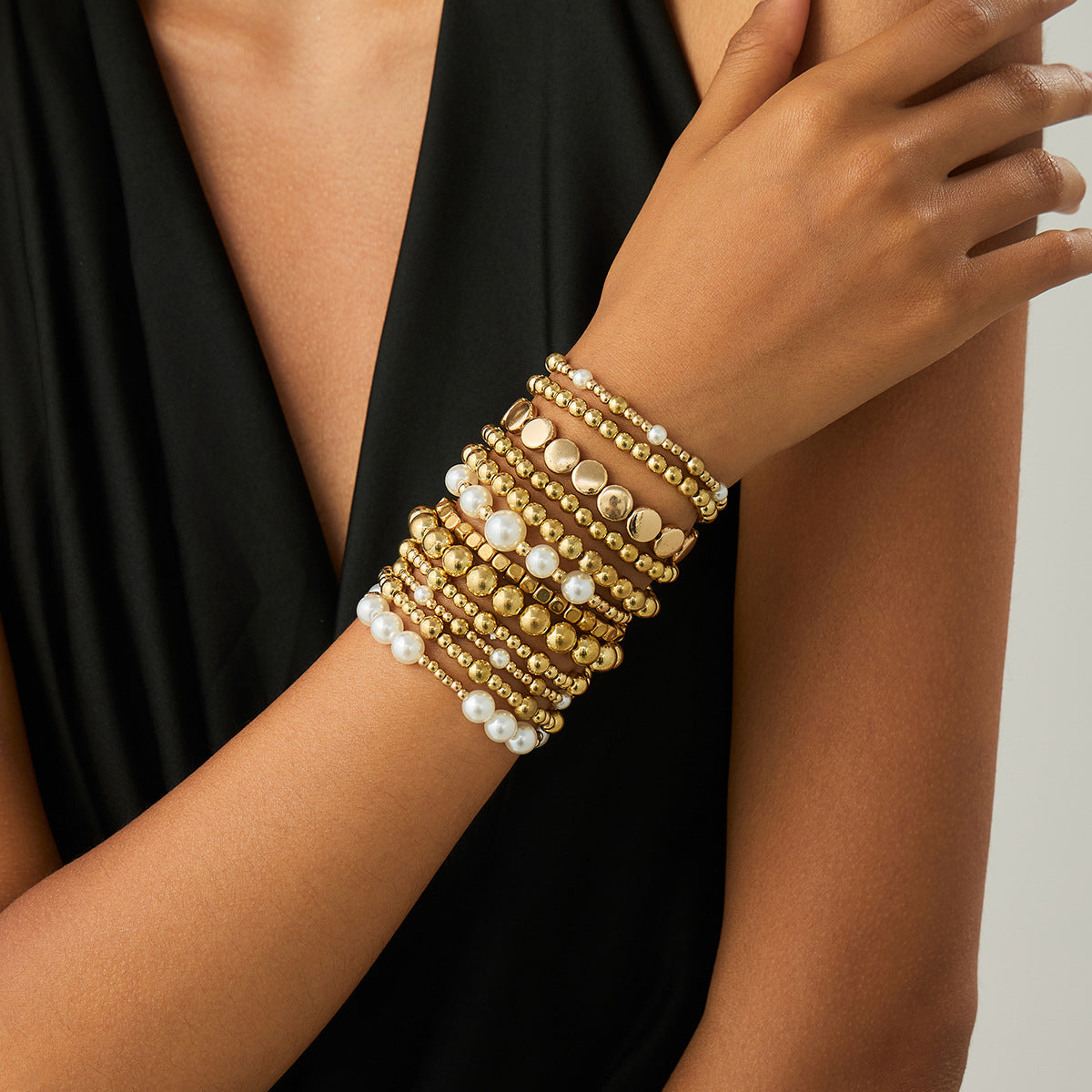 Planderful Vienna Verve Cross Beaded Elastic Bracelet Set For Women Retro Versatile Statement Jewelry