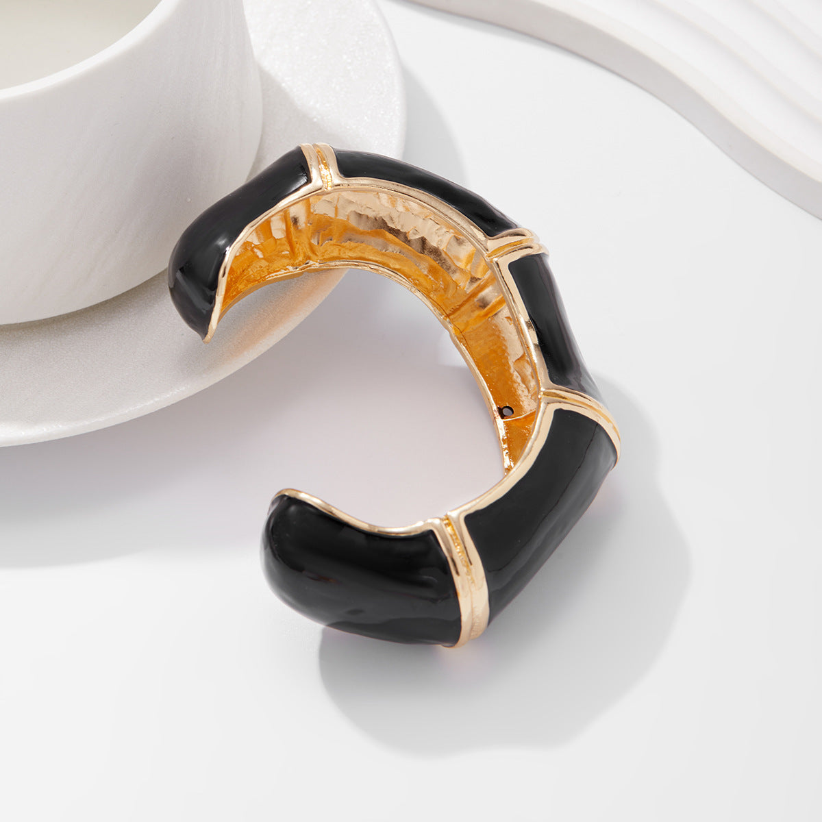 Planderful Vienna Verve Bracelet – Exaggerated Fashion Statement