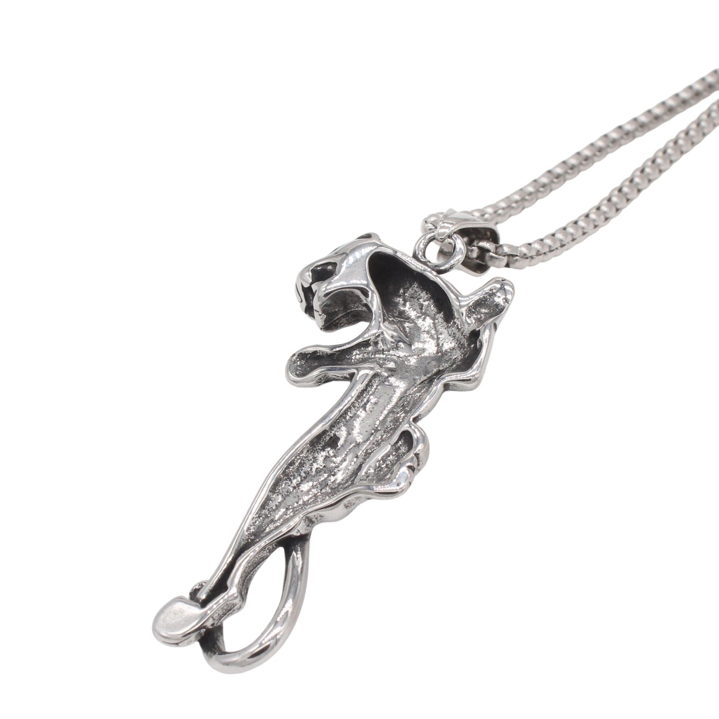 Planderful Jewelry Personalized Retro Cheetah Pendant for Men in Titanium Steel Design