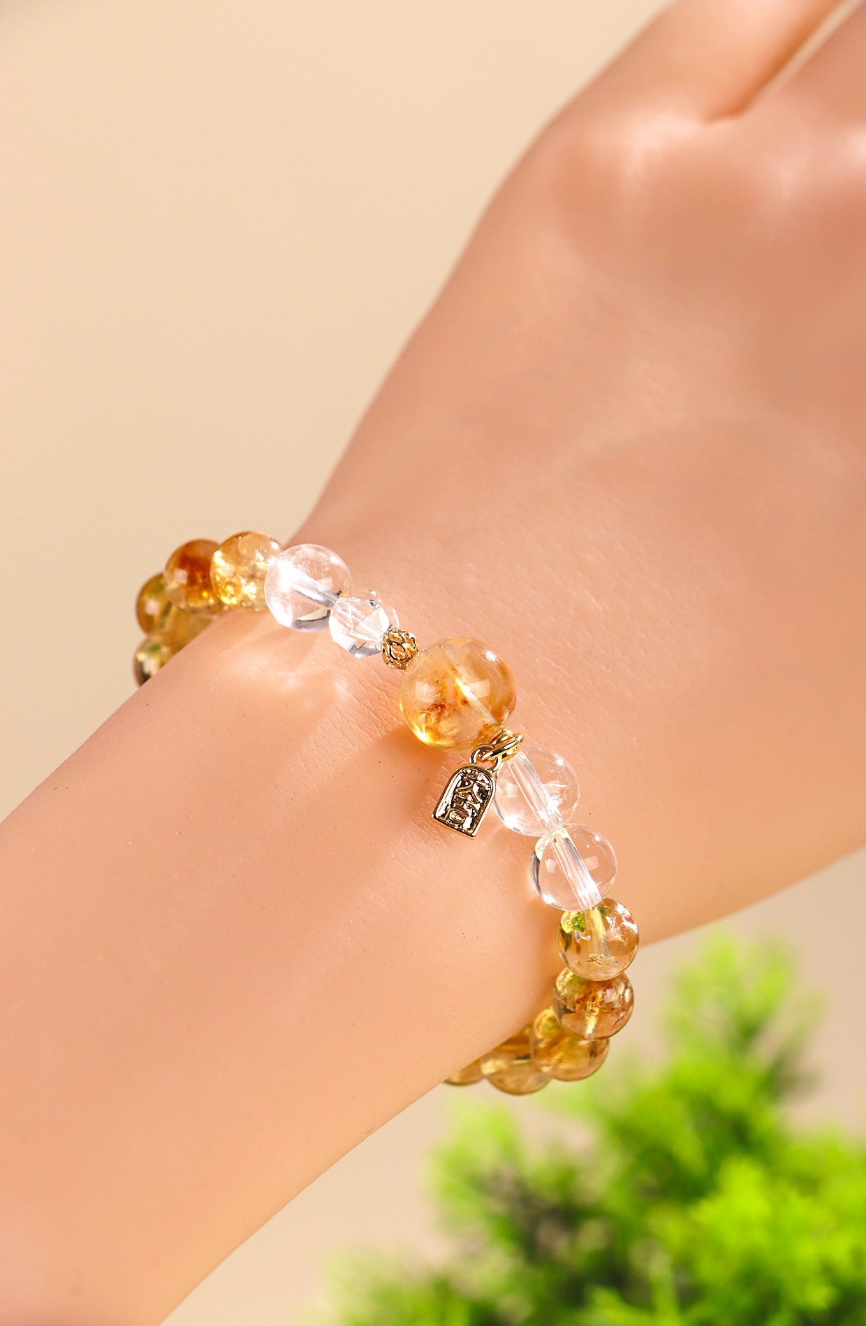 Planderful Fortune's Favor Bracelet – Natural Yellow Crystal for Good Luck