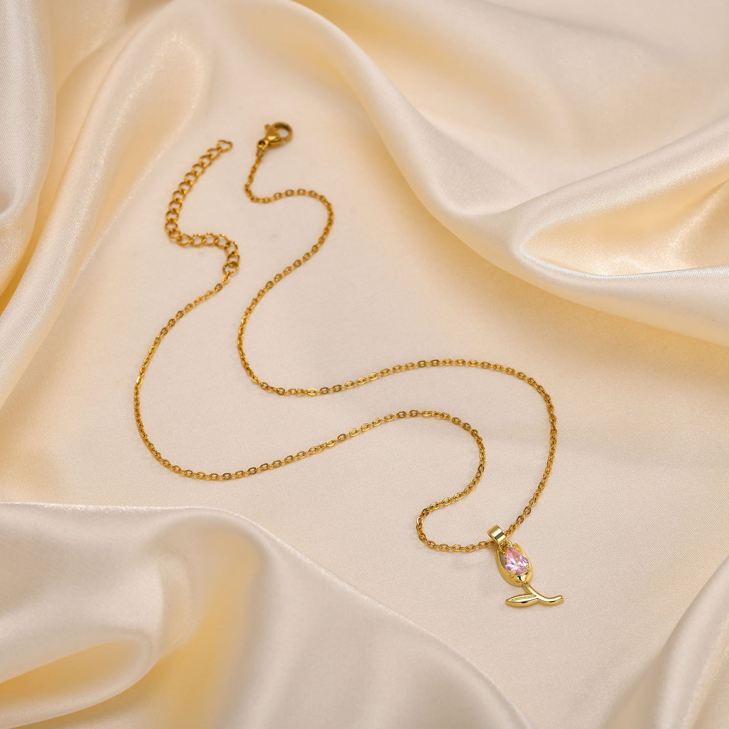 Red Water Drop Zircon Tulip Pendant Necklace for Ladies Copper