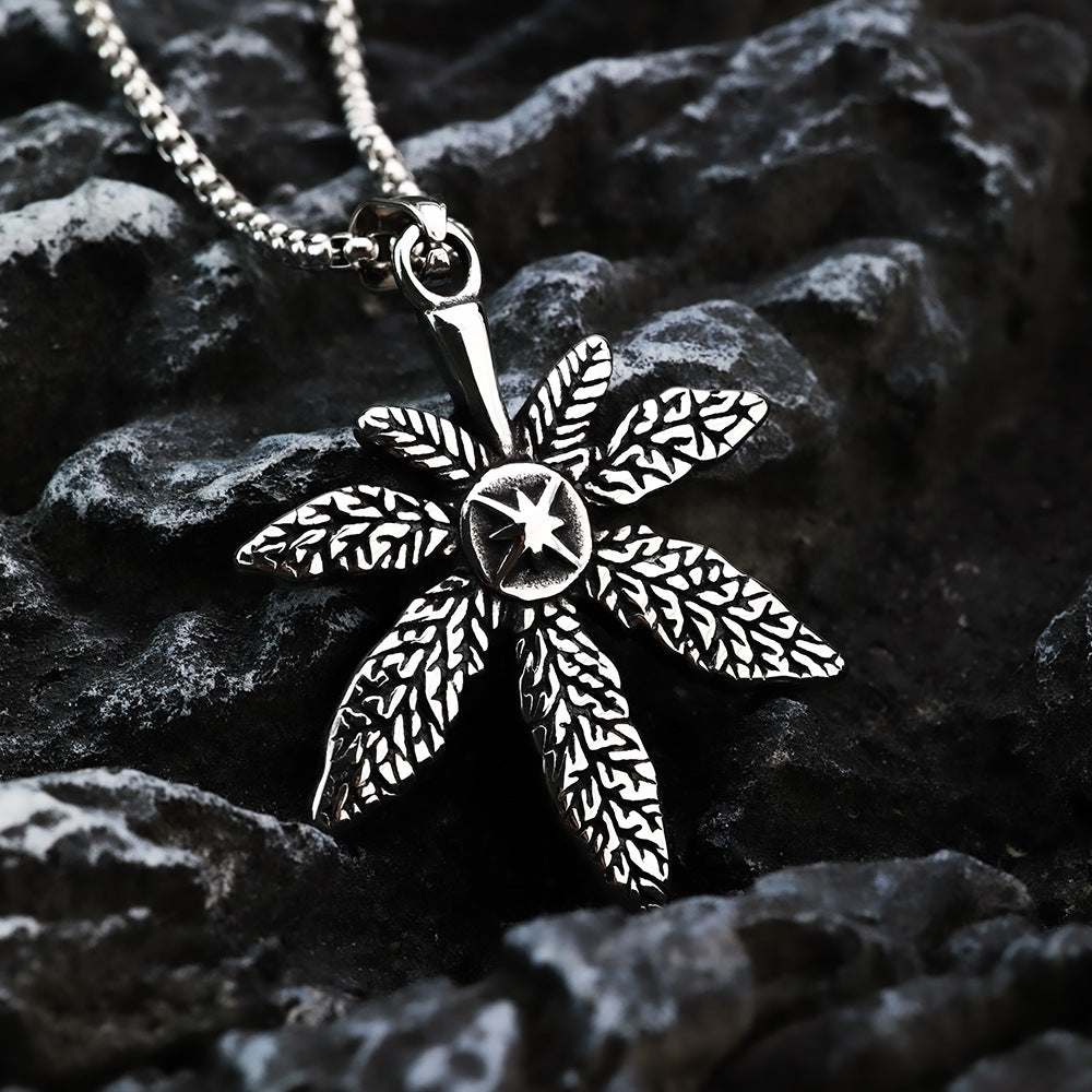 European And American Retro Men's Jewelry Maple Leaf Pendant Necklace