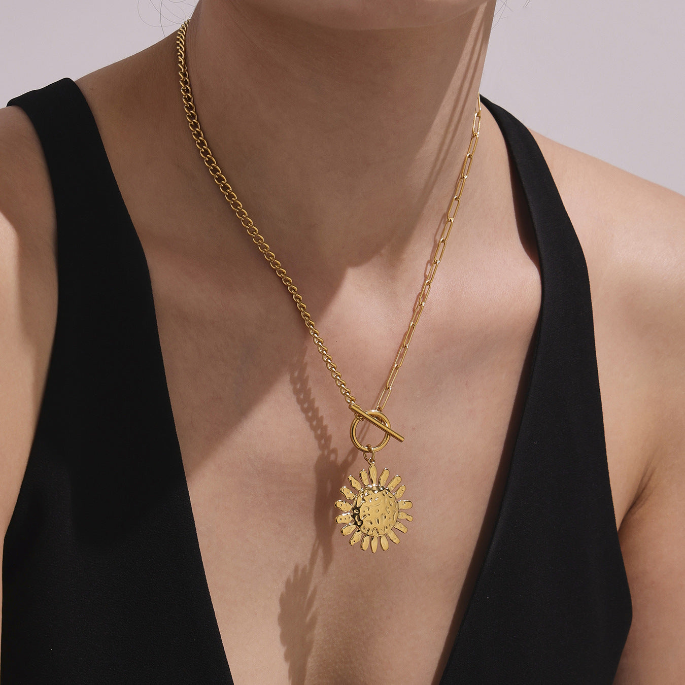 Planderful Genie Sunflower Hammer Necklace Women 18K