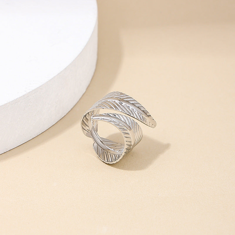 Vienna Verve Geometric Leaves Opening Metal Ring - Retro Fashion Statement Piece for Women
