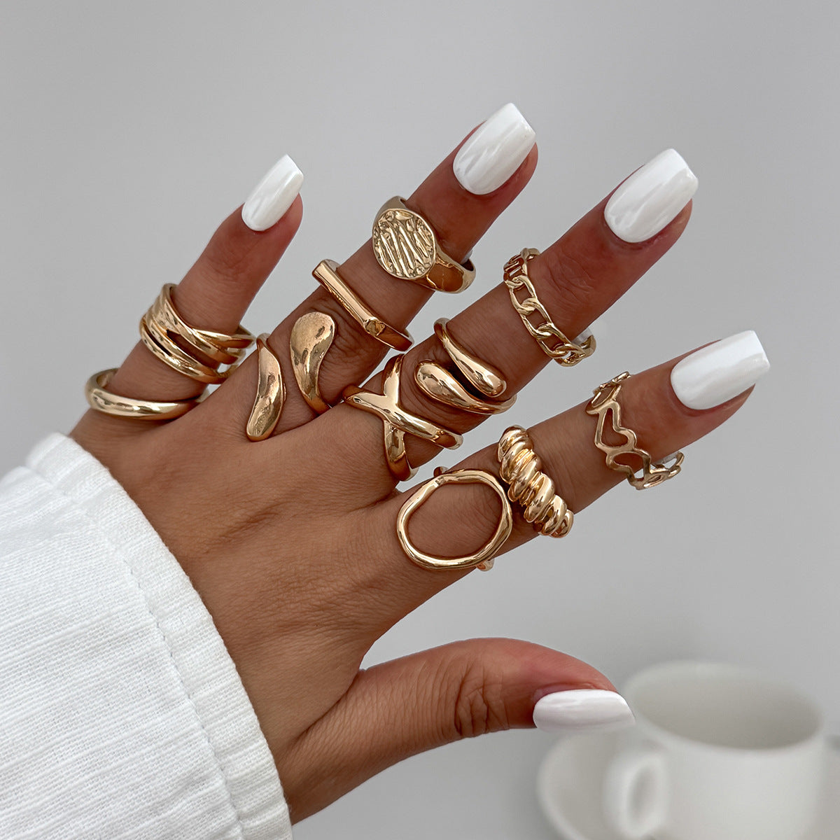 Planderful Vienna Verve Geometric Ring With Liquid Joint Design For Women Modern Minimal Metal Jewelry