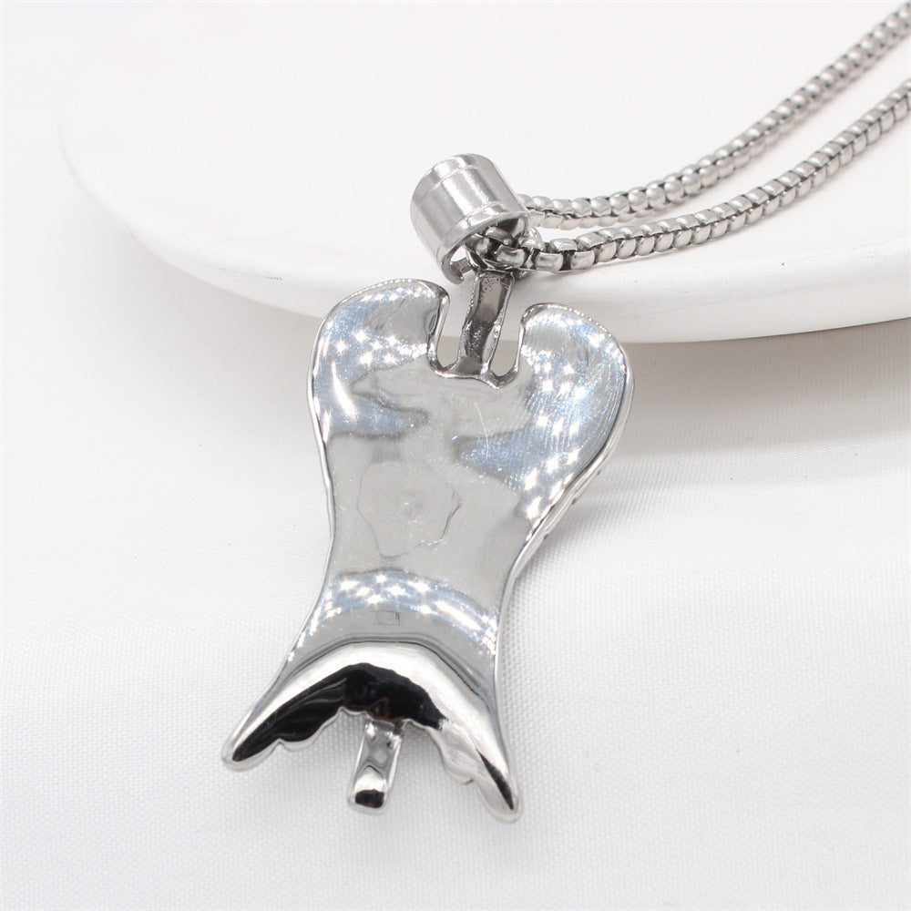 Planderful Everyday Genie – Foreign Trade Jewelry Wholesale Cross Feather Pendant for Men